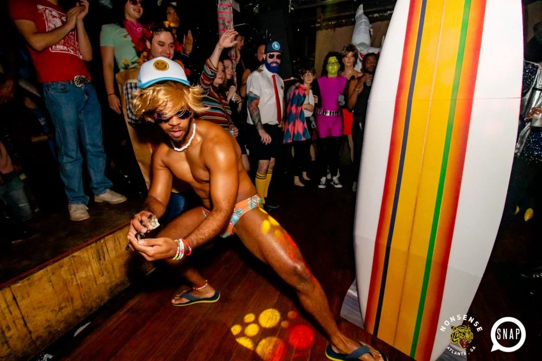Hot Mess Halloween 2022 📸: @nonsenseatl