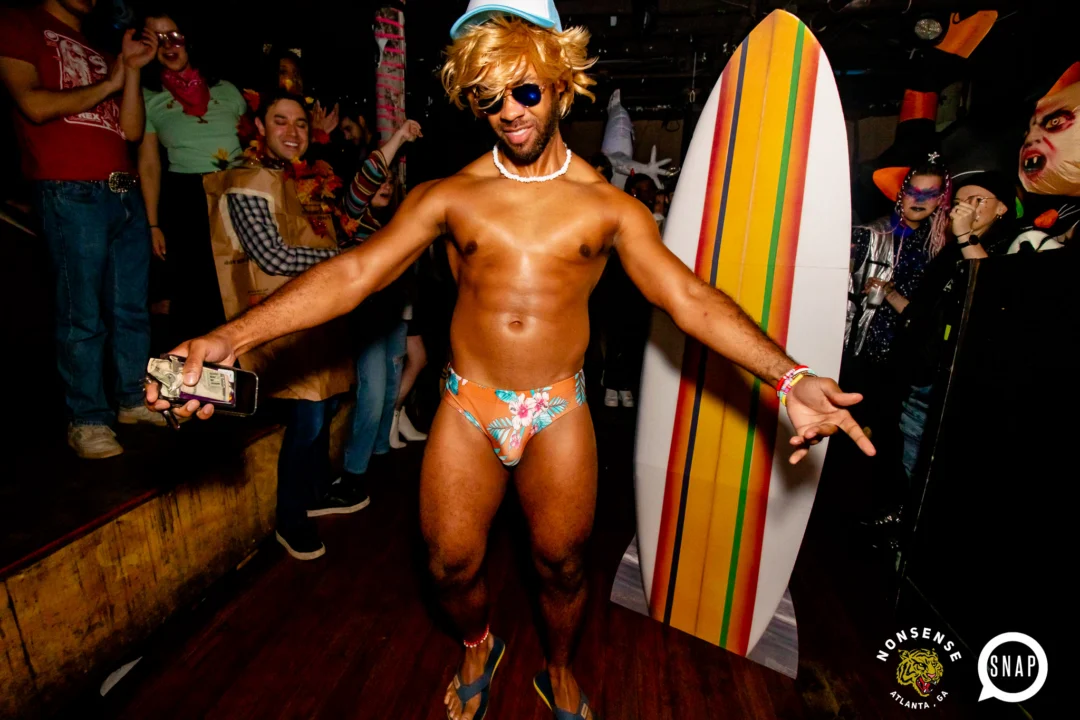 Hot Mess Halloween 2022 📸: @nonsenseatl