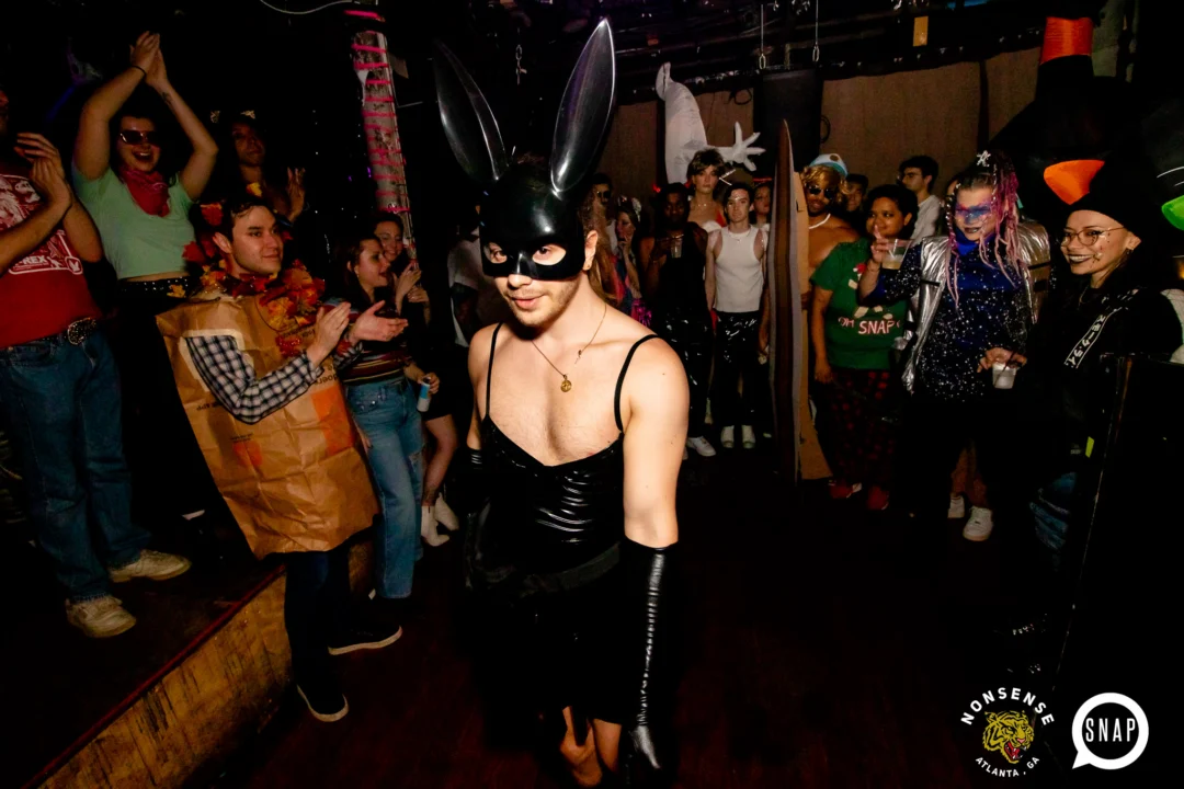 Hot Mess Halloween 2022 📸: @nonsenseatl
