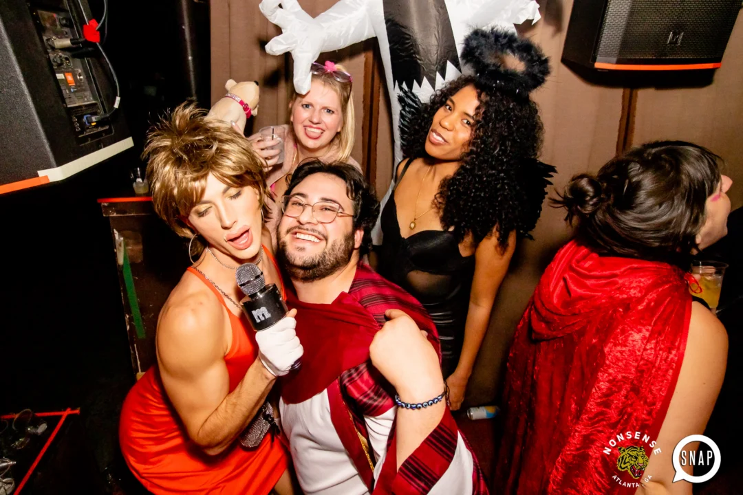 Hot Mess Halloween 2022 📸: @nonsenseatl