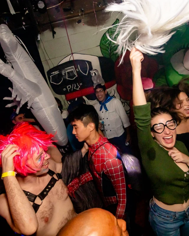 Hot Mess Halloween 2022 📸: @nonsenseatl