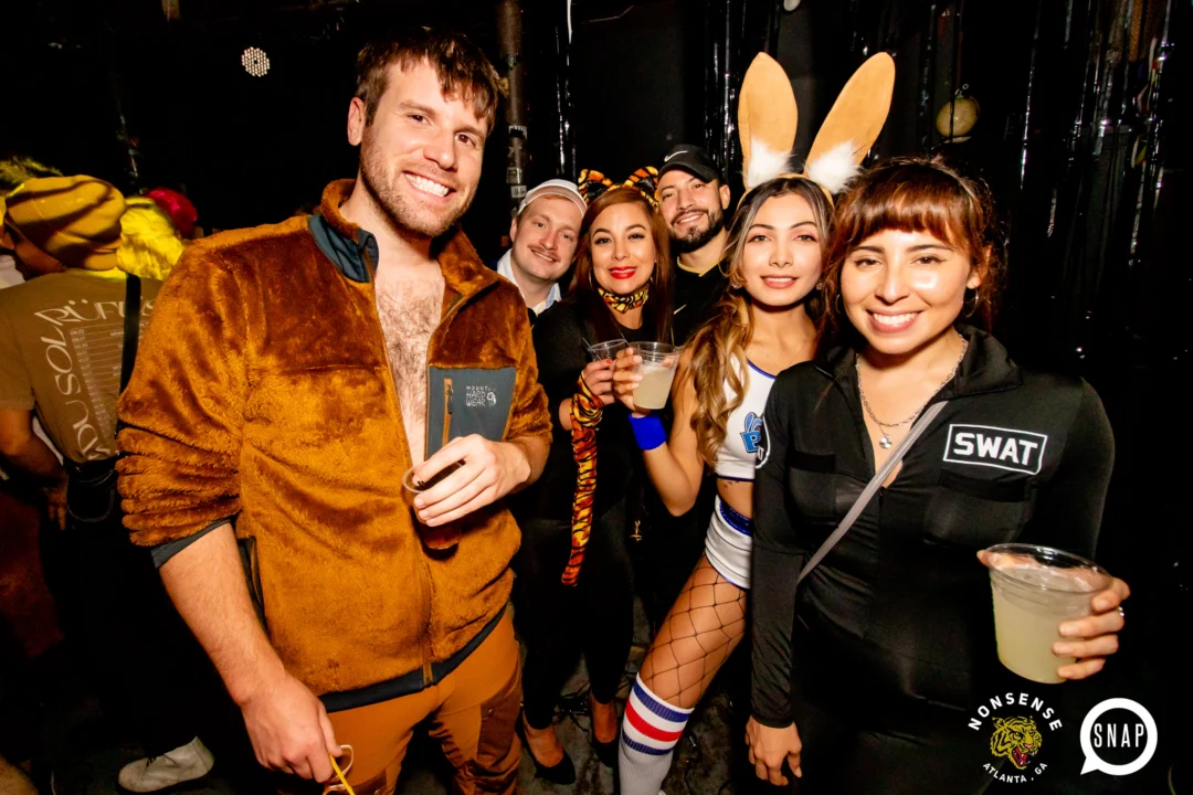 Hot Mess Halloween 2022 📸: @nonsenseatl