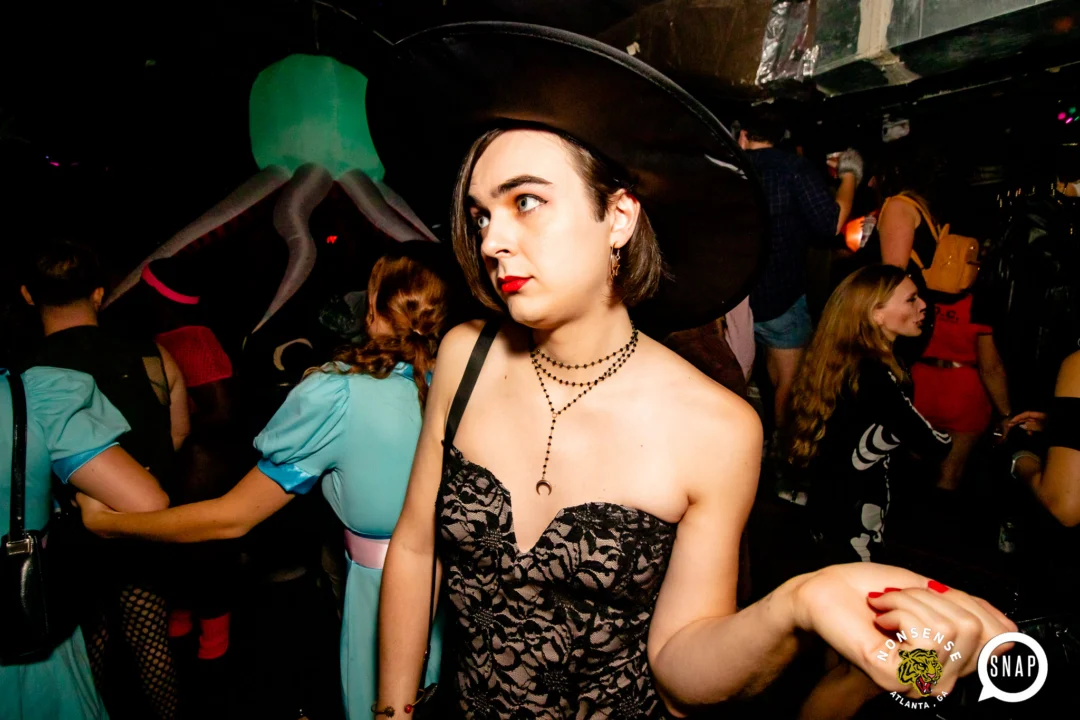 Hot Mess Halloween 2022 📸: @nonsenseatl
