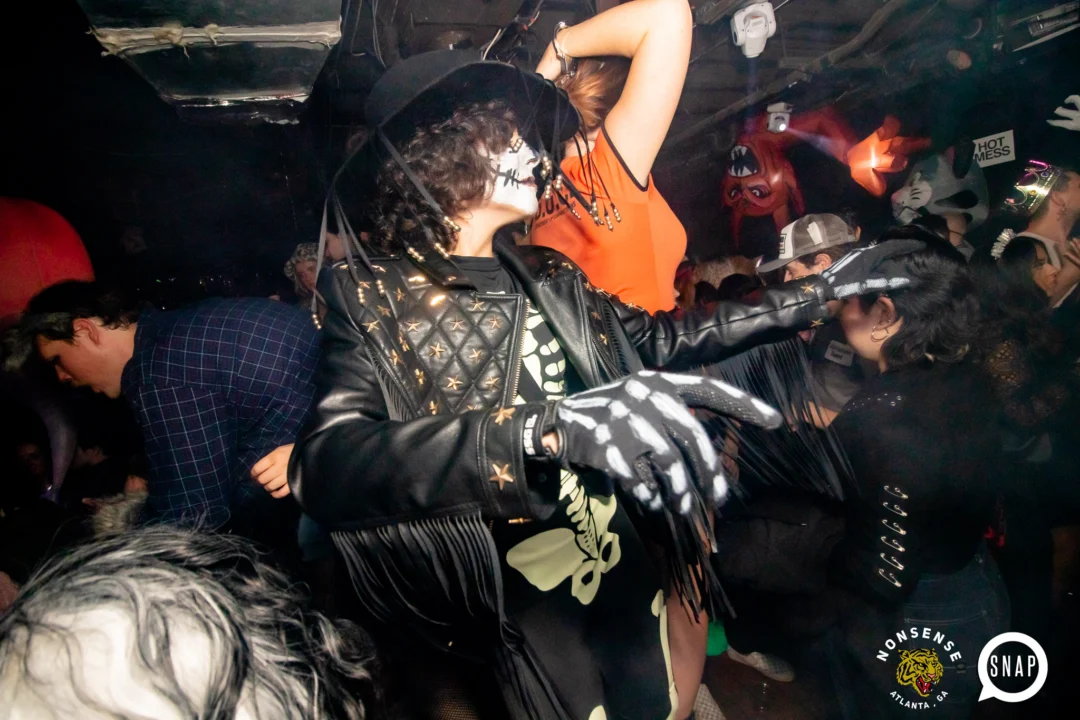 Hot Mess Halloween 2022 📸: @nonsenseatl
