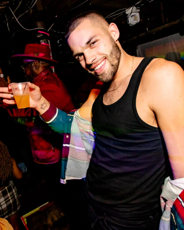 Hot Mess is DANCE POP at The Basement - East Atlanta Village 📸: @hellacurious