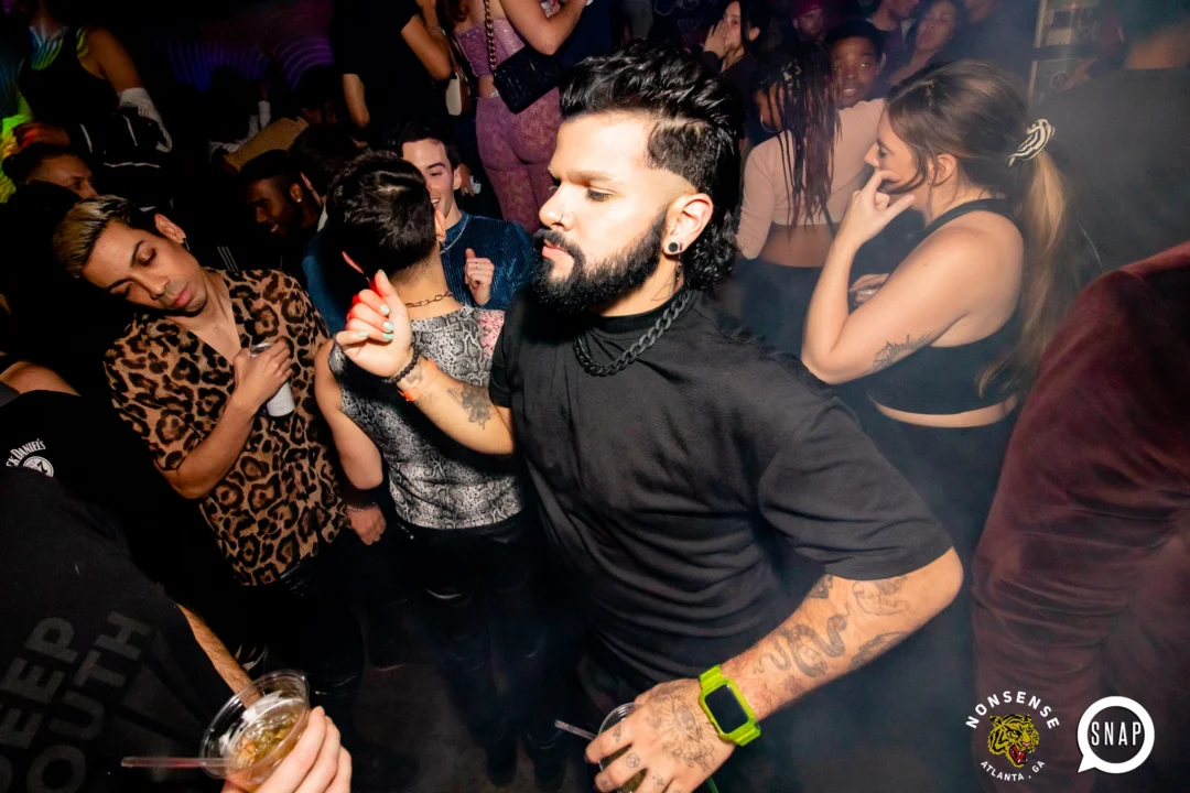 Hot Mess is DANCE POP at The Basement - East Atlanta Village 📸: @hellacurious