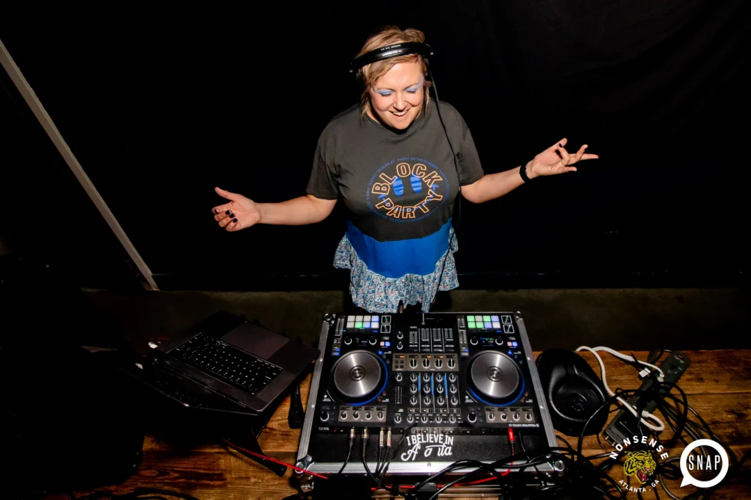 Indie Sleaze - November 2022 - Second Saturday of the month at Ammazza Edgewood - Kimber is the DJ - Pics by Darcy of Oh Snap Kid
