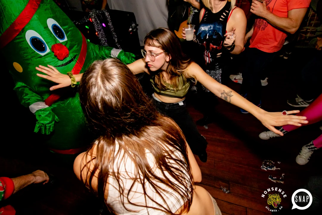 Heyday 80s Party - First Saturday of every month @ The Basement - Kimber is the DJ - Photo: Darcy for Oh Snap Kid