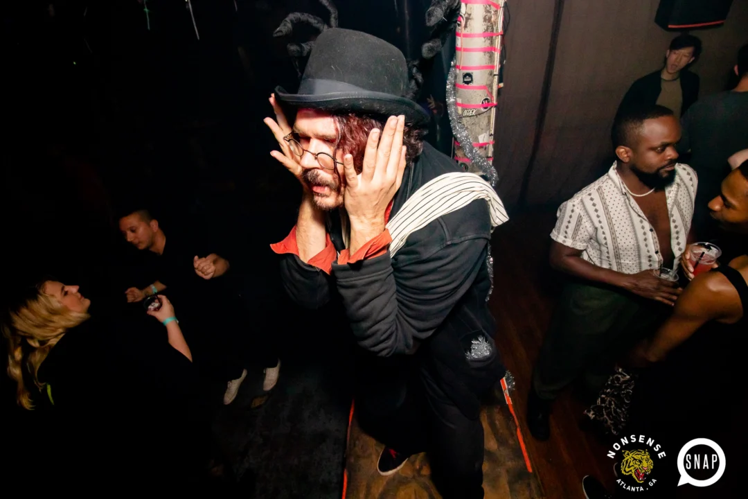 Heyday 80s Party - First Saturday of every month @ The Basement - Kimber is the DJ - Photo: Darcy for Oh Snap Kid