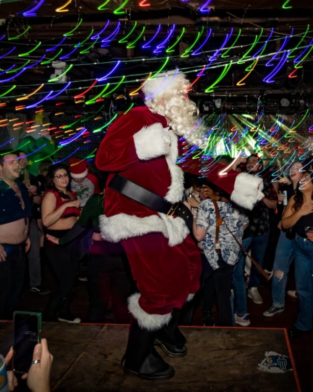 HOT MESS CHRISTMAS PARTY 2022 - The Basement, East Atlanta. Kimber was the DJ. Photo: Grace Kelly/Oh Snap.