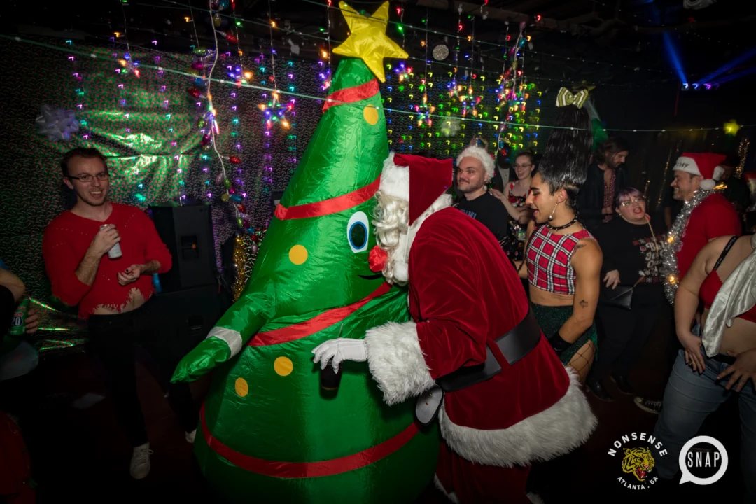 HOT MESS CHRISTMAS PARTY 2022 - The Basement, East Atlanta. Kimber was the DJ. Photo: Grace Kelly/Oh Snap.