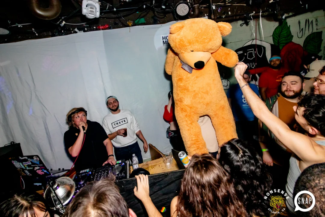 Hot Mess dance pop party - third Friday of every month at The Basement - January 2023 - Kimber is the DJ - Pic: Oh Snap Kid