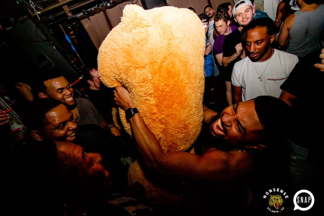 Hot Mess dance pop party - third Friday of every month at The Basement - January 2023 - Kimber is the DJ - Pic: Oh Snap Kid