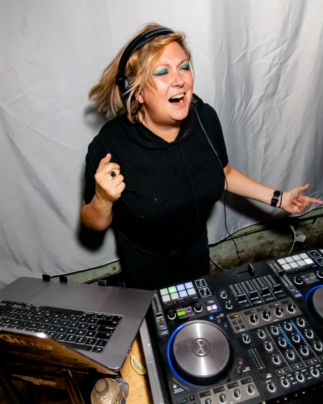 Hot Mess dance pop party - April 2023 - third Friday of every month at The Basement - Kimber is the DJ - Pics: Darcy for Oh Snap Kid