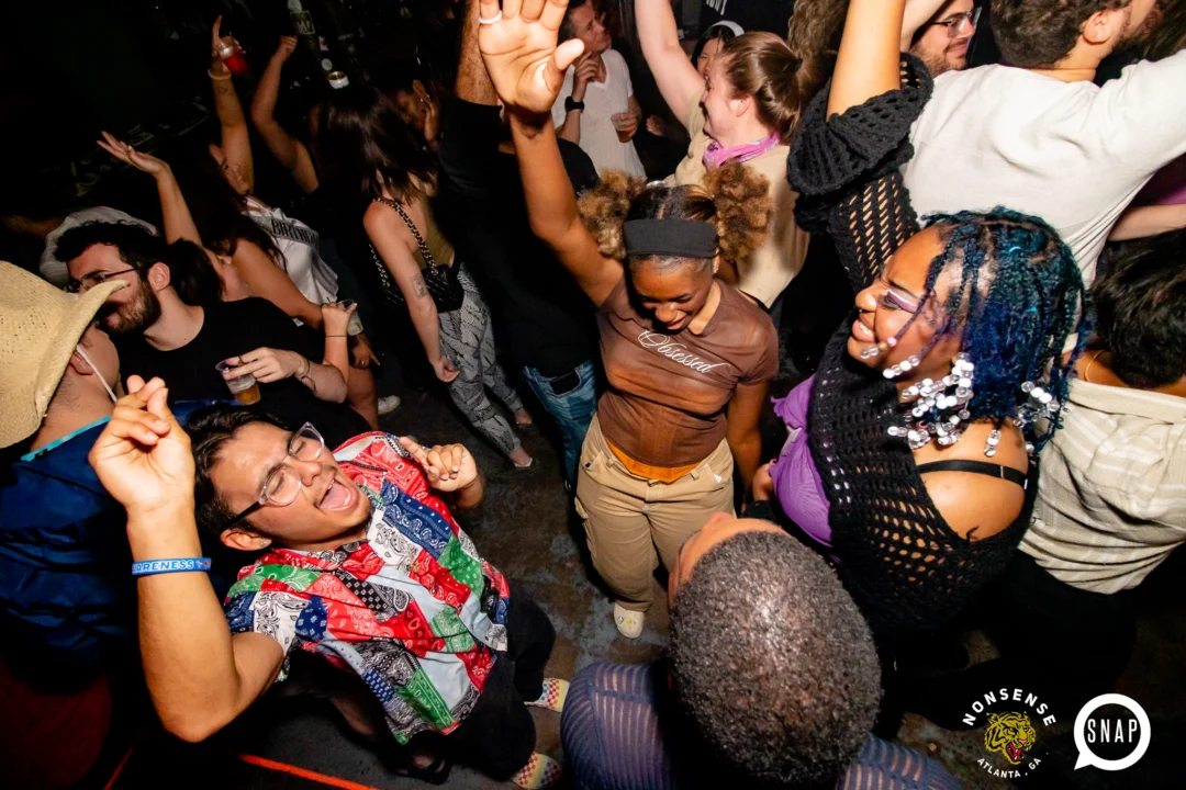Hot Mess dance pop party - April 2023 - third Friday of every month at The Basement - Kimber is the DJ - Pics: Darcy for Oh Snap Kid