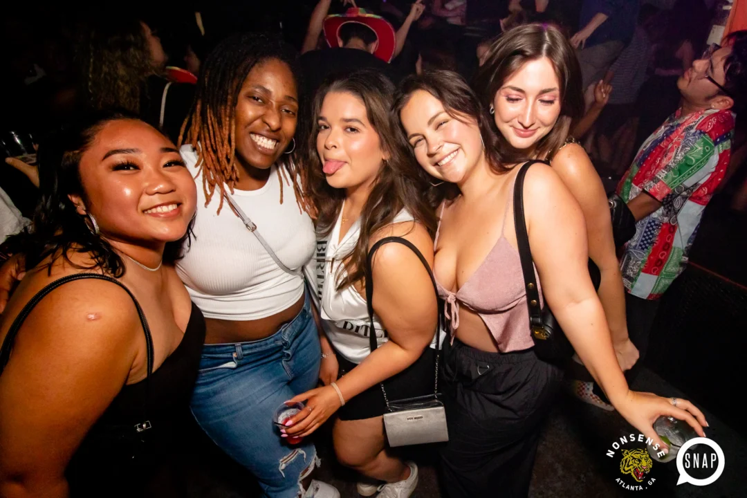 Hot Mess dance pop party - April 2023 - third Friday of every month at The Basement - Kimber is the DJ - Pics: Darcy for Oh Snap Kid