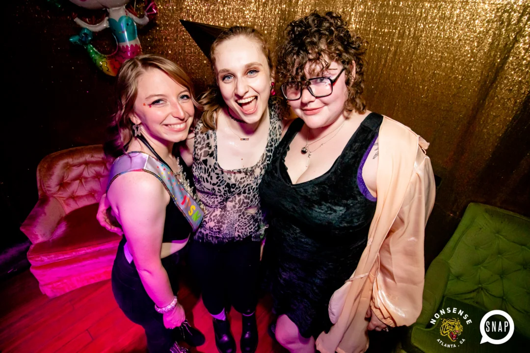 Hot Mess dance pop party - April 2023 - third Friday of every month at The Basement - Kimber is the DJ - Pics: Darcy for Oh Snap Kid