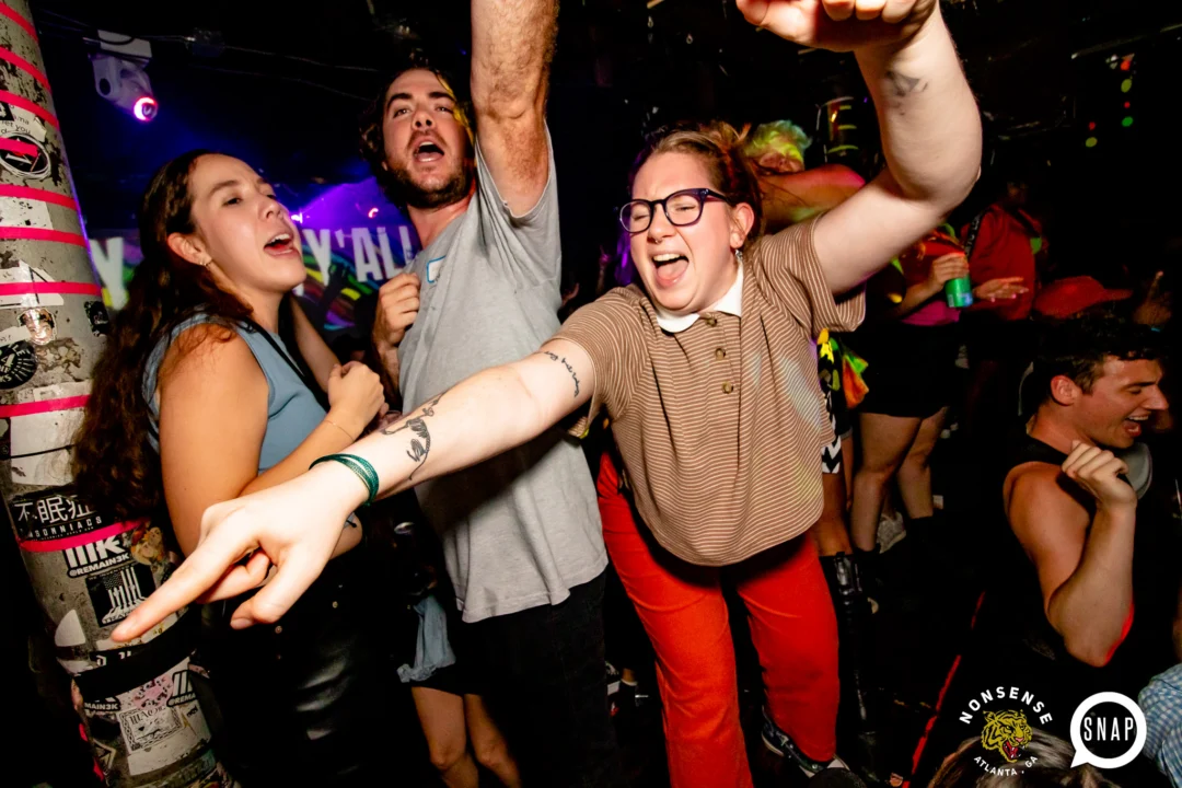 Hot Mess dance pop party - April 2023 - third Friday of every month at The Basement - Kimber is the DJ - Pics: Darcy for Oh Snap Kid