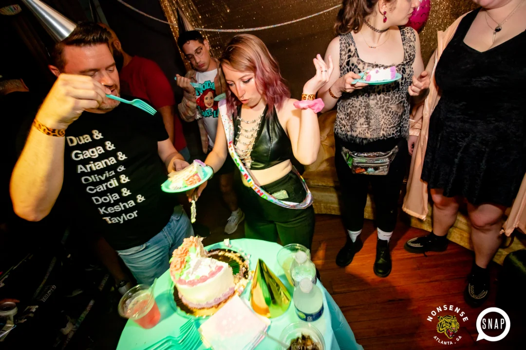 Hot Mess dance pop party - April 2023 - third Friday of every month at The Basement - Kimber is the DJ - Pics: Darcy for Oh Snap Kid