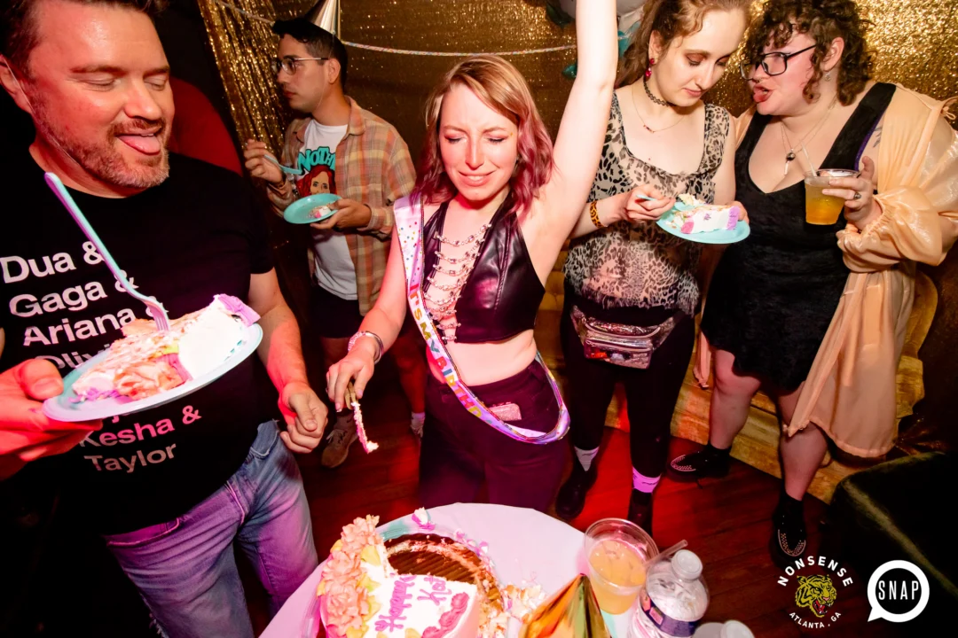 Hot Mess dance pop party - April 2023 - third Friday of every month at The Basement - Kimber is the DJ - Pics: Darcy for Oh Snap Kid