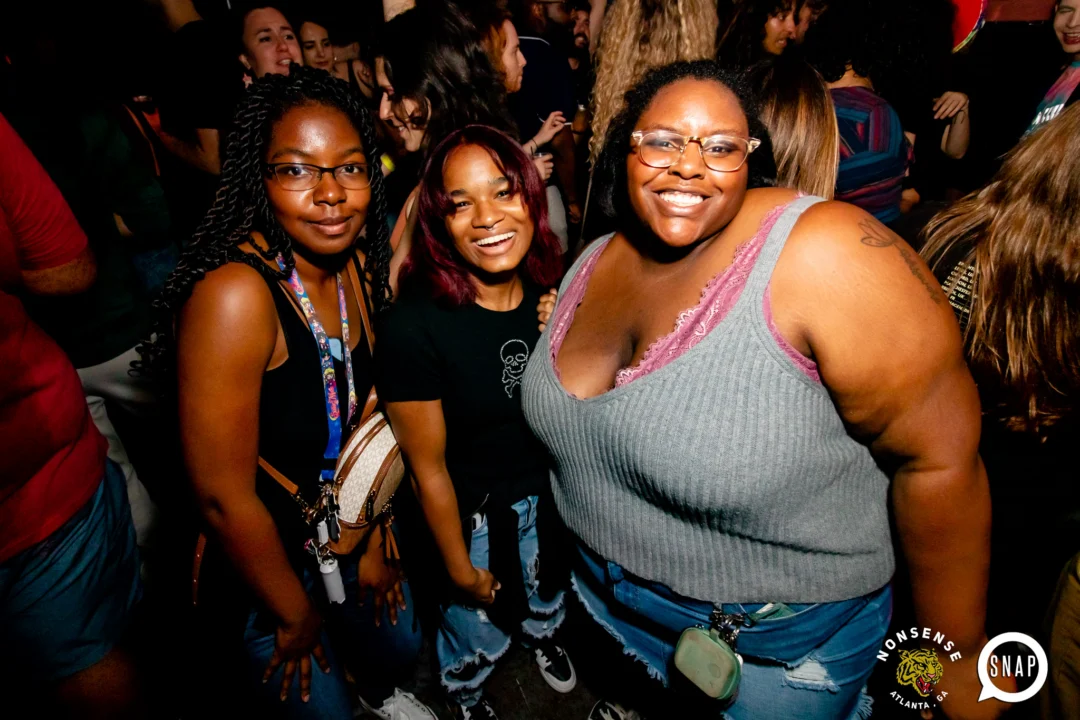 Hot Mess dance pop party - April 2023 - third Friday of every month at The Basement - Kimber is the DJ - Pics: Darcy for Oh Snap Kid