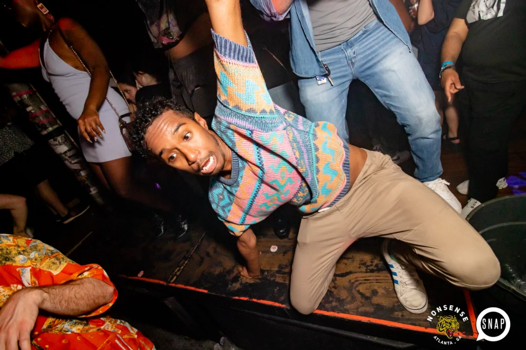 Hot Mess dance pop party - April 2023 - third Friday of every month at The Basement - Kimber is the DJ - Pics: Darcy for Oh Snap Kid