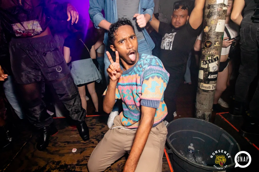 Hot Mess dance pop party - April 2023 - third Friday of every month at The Basement - Kimber is the DJ - Pics: Darcy for Oh Snap Kid