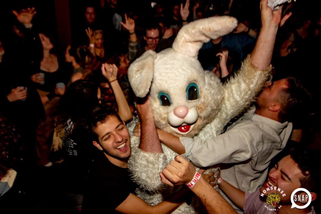 Indie Sleaze - April 2023 - second Saturday of every month at Ammazza - Kimber is the DJ - Pics by Oh Snap Kid