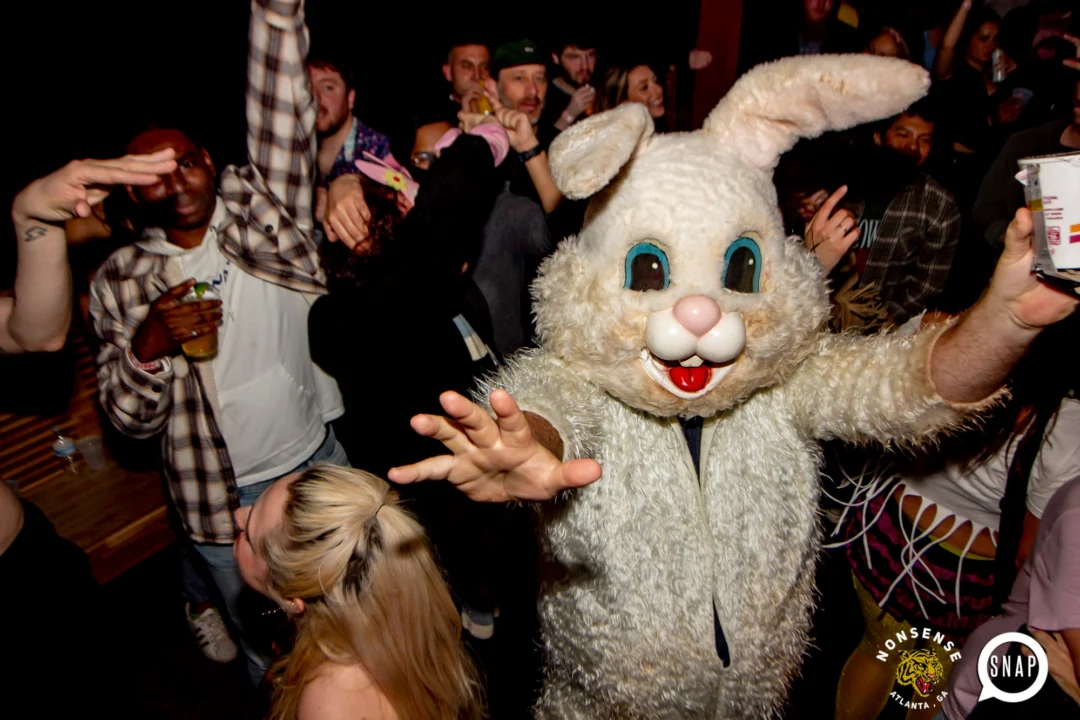 Indie Sleaze - April 2023 - second Saturday of every month at Ammazza - Kimber is the DJ - Pics by Oh Snap Kid