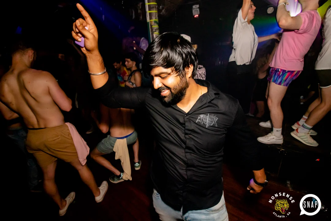 Hot Mess dance pop party - Third Friday of every month at The Basement - Kimber is the DJ - Pics: Darcy for Oh Snap Kid