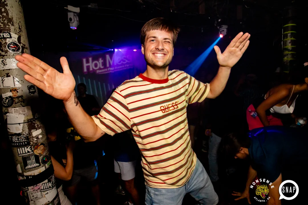 Hot Mess dance pop party - Third Friday of every month at The Basement - Kimber is the DJ - Pics: Darcy for Oh Snap Kid