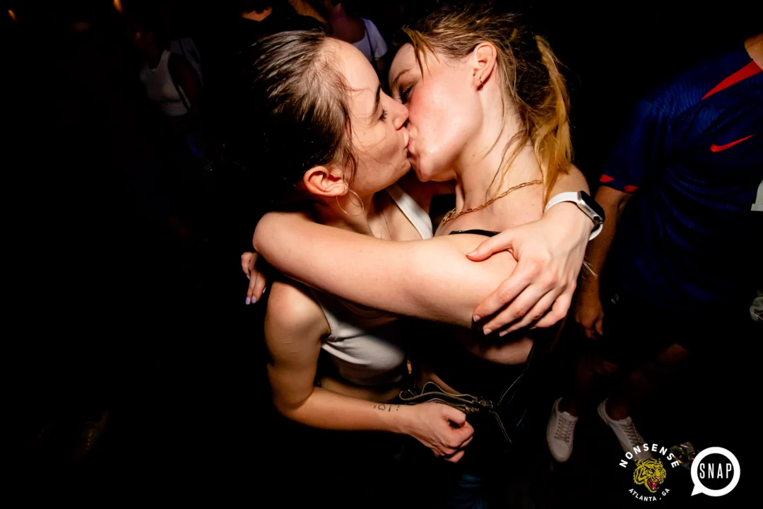 Hot Mess dance pop party - Third Friday of every month at The Basement - Kimber is the DJ - Pics: Darcy for Oh Snap Kid