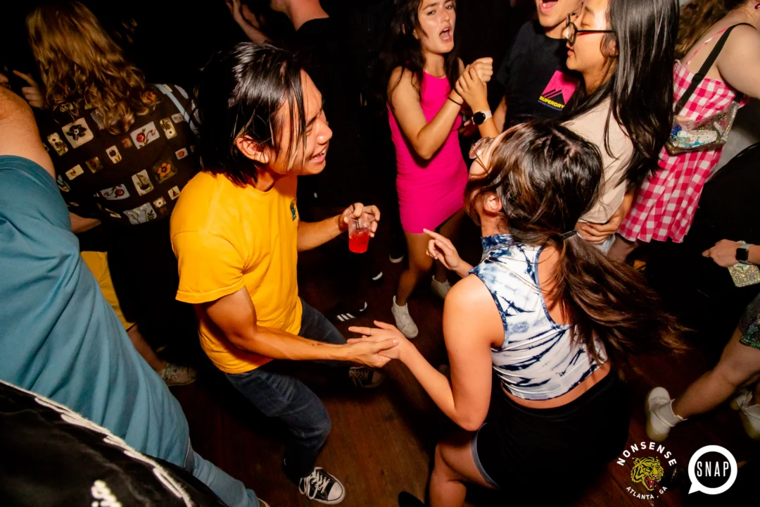 Hot Mess dance pop party - Third Friday of every month at The Basement - Kimber is the DJ - Pics: Darcy for Oh Snap Kid