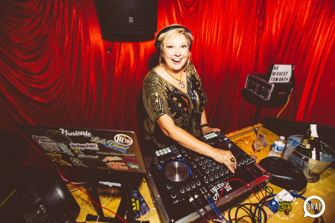 Atlanta Disco Society - August 2023 - Kimber was the DJ - Pics: Oh Snap Kid