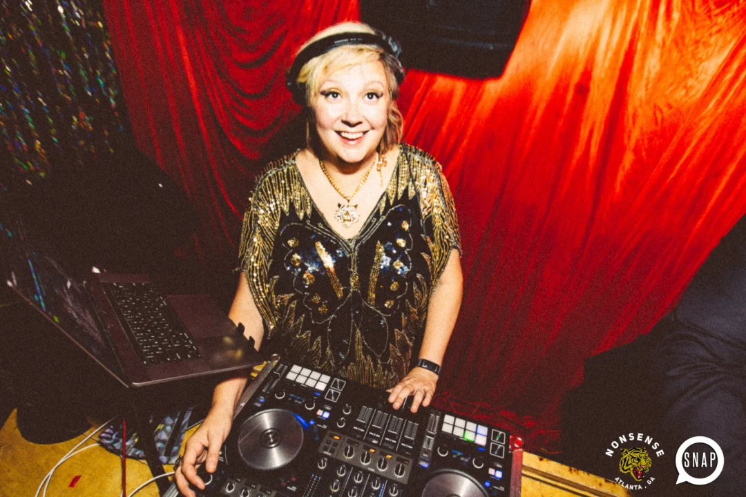 Atlanta Disco Society - August 2023 - Kimber was the DJ - Pics: Oh Snap Kid