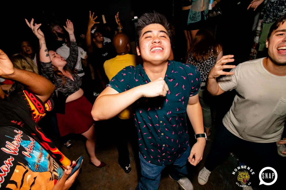 Hot Mess dance pop party - August 2023 - third Friday of every month at The Basement, Easst Atlanta - Kimber is the DJ - Pics: Darcy for Oh Snap Kid