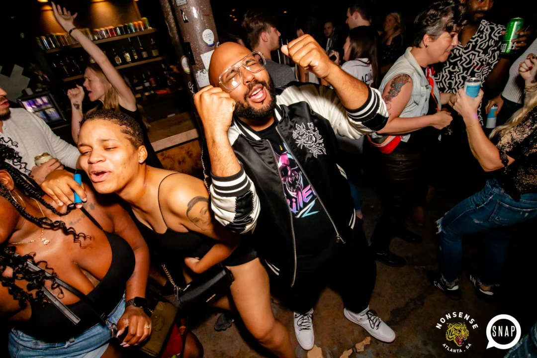 Hot Mess dance pop party - August 2023 - third Friday of every month at The Basement, Easst Atlanta - Kimber is the DJ - Pics: Darcy for Oh Snap Kid