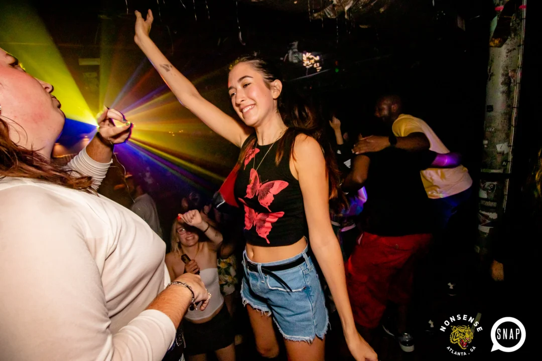 Hot Mess dance pop party - August 2023 - third Friday of every month at The Basement, Easst Atlanta - Kimber is the DJ - Pics: Darcy for Oh Snap Kid
