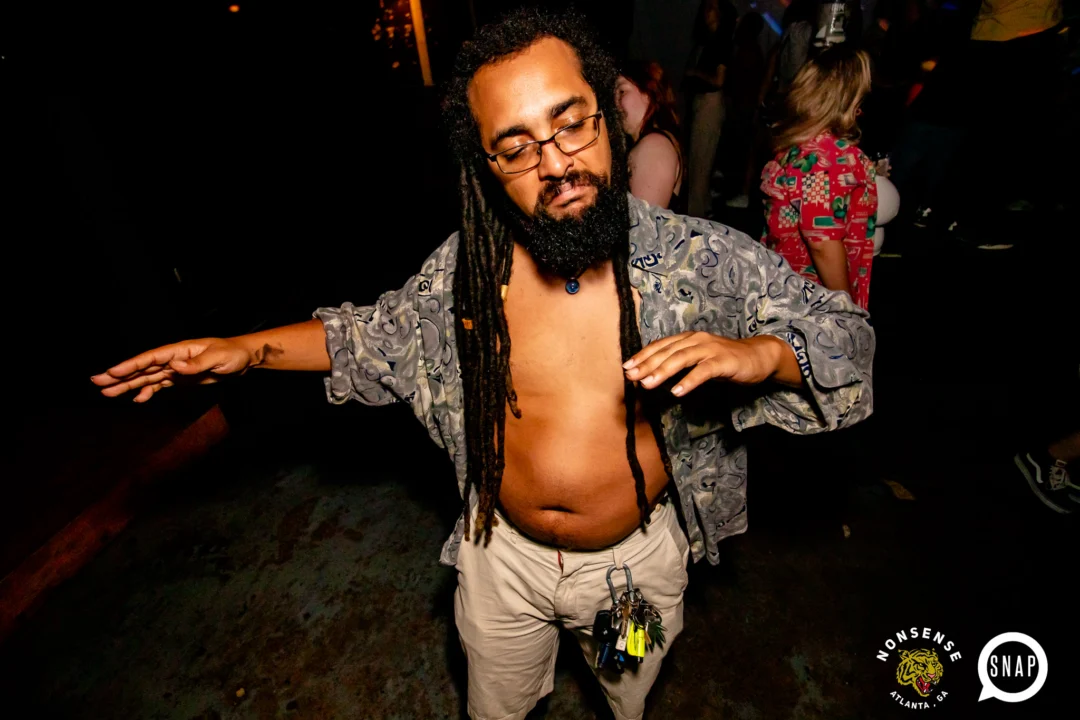 Hot Mess dance pop party - August 2023 - third Friday of every month at The Basement, Easst Atlanta - Kimber is the DJ - Pics: Darcy for Oh Snap Kid