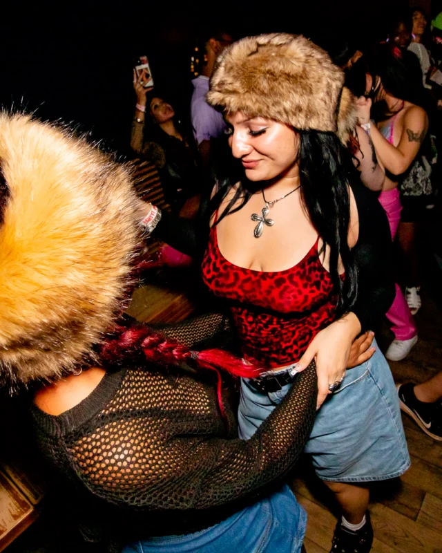 Indie Sleaze - August 2023 - second Saturday of every month at Ammazza - DJs: Kimber & Fuller - Pics: Darcy for Oh Snap Kid