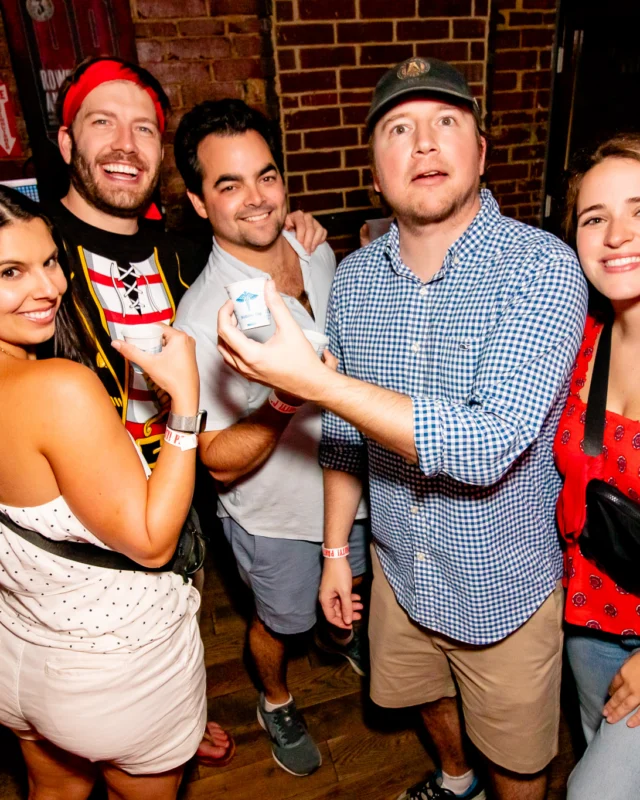 Indie Sleaze - August 2023 - second Saturday of every month at Ammazza - DJs: Kimber & Fuller - Pics: Darcy for Oh Snap Kid