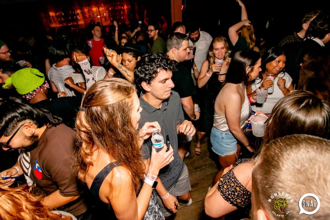 Indie Sleaze - August 2023 - second Saturday of every month at Ammazza - DJs: Kimber & Fuller - Pics: Darcy for Oh Snap Kid