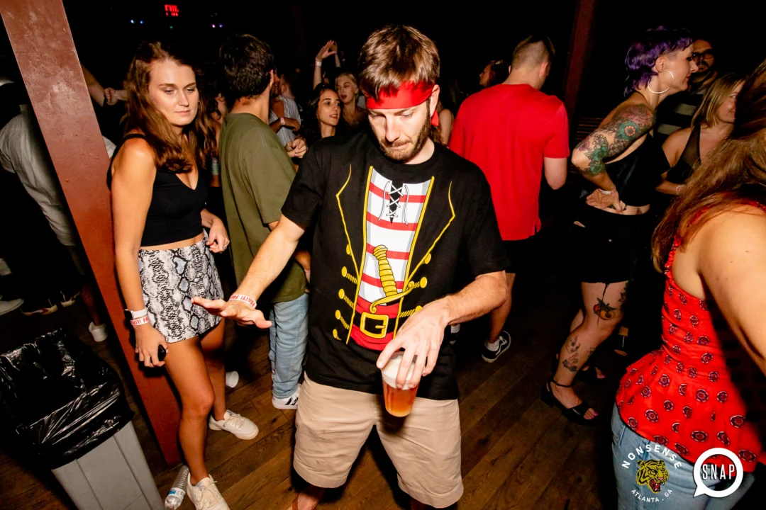 Indie Sleaze - August 2023 - second Saturday of every month at Ammazza - DJs: Kimber & Fuller - Pics: Darcy for Oh Snap Kid