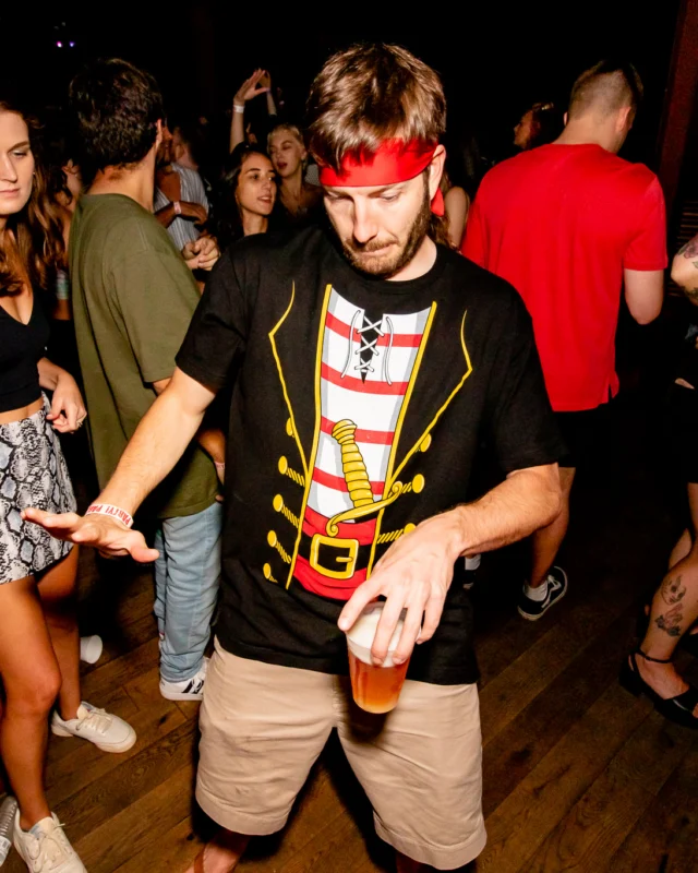 Indie Sleaze - August 2023 - second Saturday of every month at Ammazza - DJs: Kimber & Fuller - Pics: Darcy for Oh Snap Kid