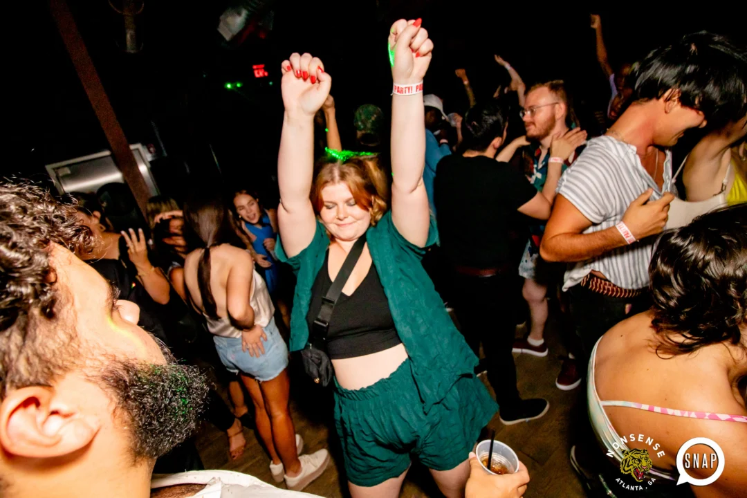 Indie Sleaze - August 2023 - second Saturday of every month at Ammazza - DJs: Kimber & Fuller - Pics: Darcy for Oh Snap Kid