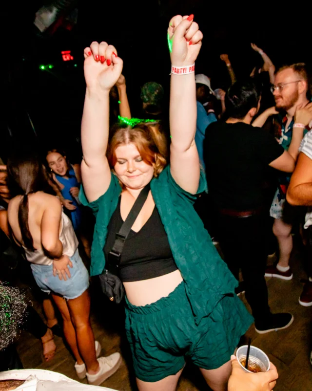 Indie Sleaze - August 2023 - second Saturday of every month at Ammazza - DJs: Kimber & Fuller - Pics: Darcy for Oh Snap Kid