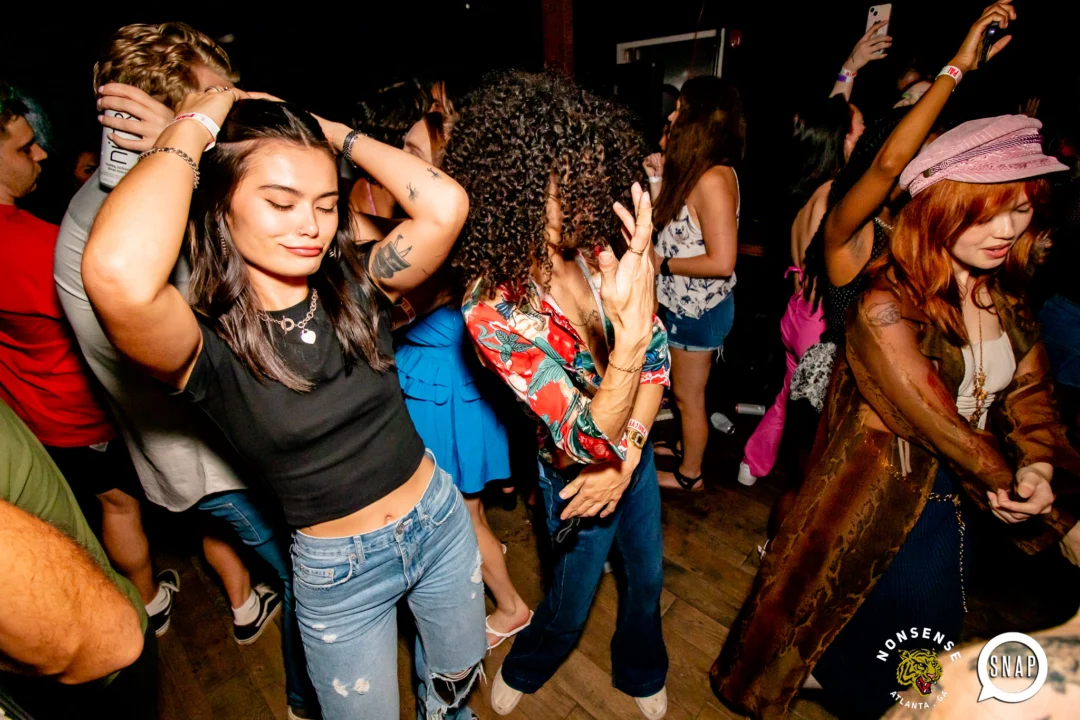 Indie Sleaze - August 2023 - second Saturday of every month at Ammazza - DJs: Kimber & Fuller - Pics: Darcy for Oh Snap Kid