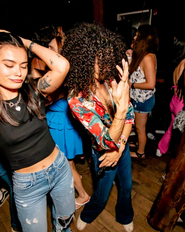Indie Sleaze - August 2023 - second Saturday of every month at Ammazza - DJs: Kimber & Fuller - Pics: Darcy for Oh Snap Kid