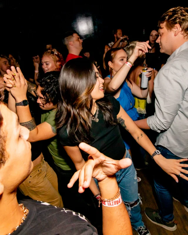 Indie Sleaze - August 2023 - second Saturday of every month at Ammazza - DJs: Kimber & Fuller - Pics: Darcy for Oh Snap Kid
