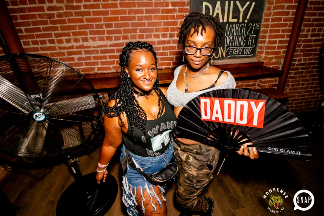 Indie Sleaze - August 2023 - second Saturday of every month at Ammazza - DJs: Kimber & Fuller - Pics: Darcy for Oh Snap Kid